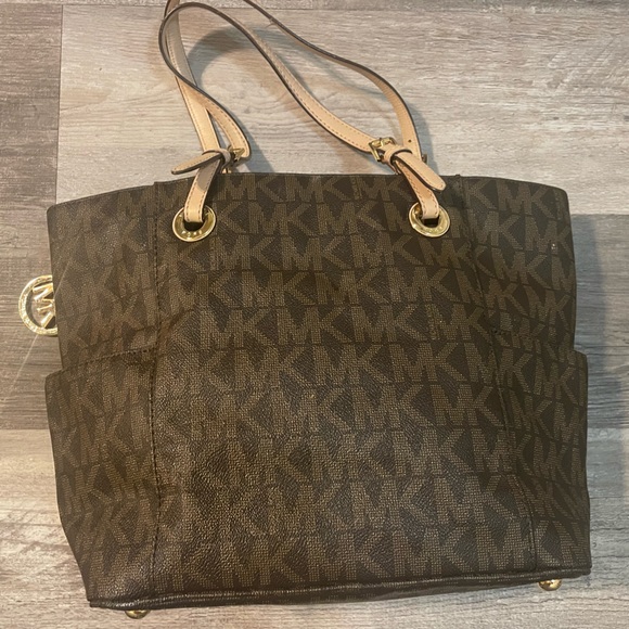 MICHAEL Michael Kors Handbags - Michael Kors bag